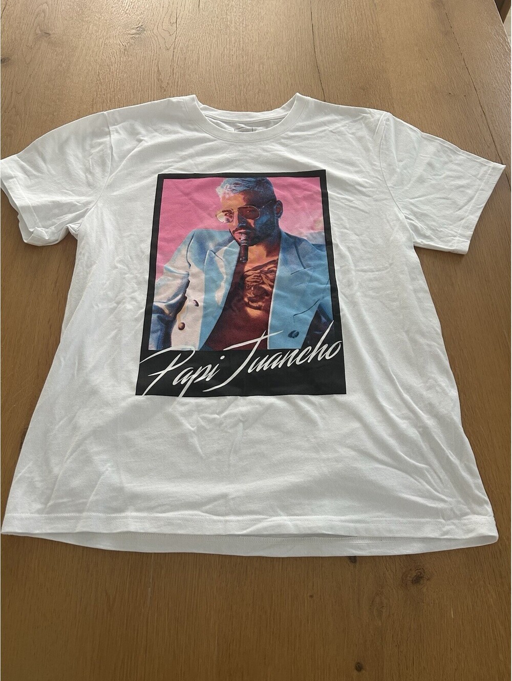 New Maluma Papi Juancho 2021 World Tour Shirt Size XL